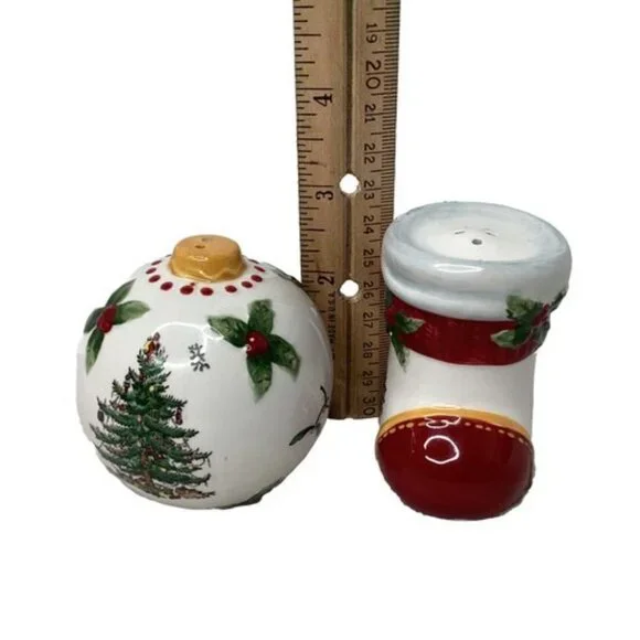 Spode Christmas Tree Ball Ornament & Stocking Shaped Salt Pepper Shakers VTG - Picture 6 of 6